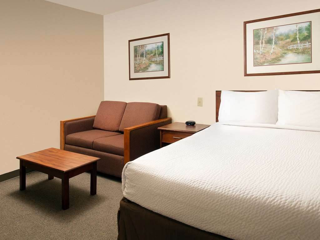 Woodspring Suites Johnson City Room photo